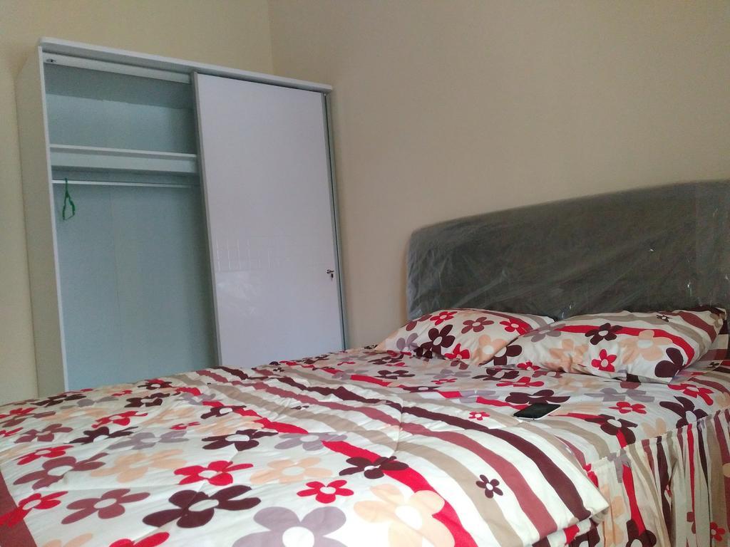 Jasmine Park Guest House Σεμαράνγκ Εξωτερικό φωτογραφία